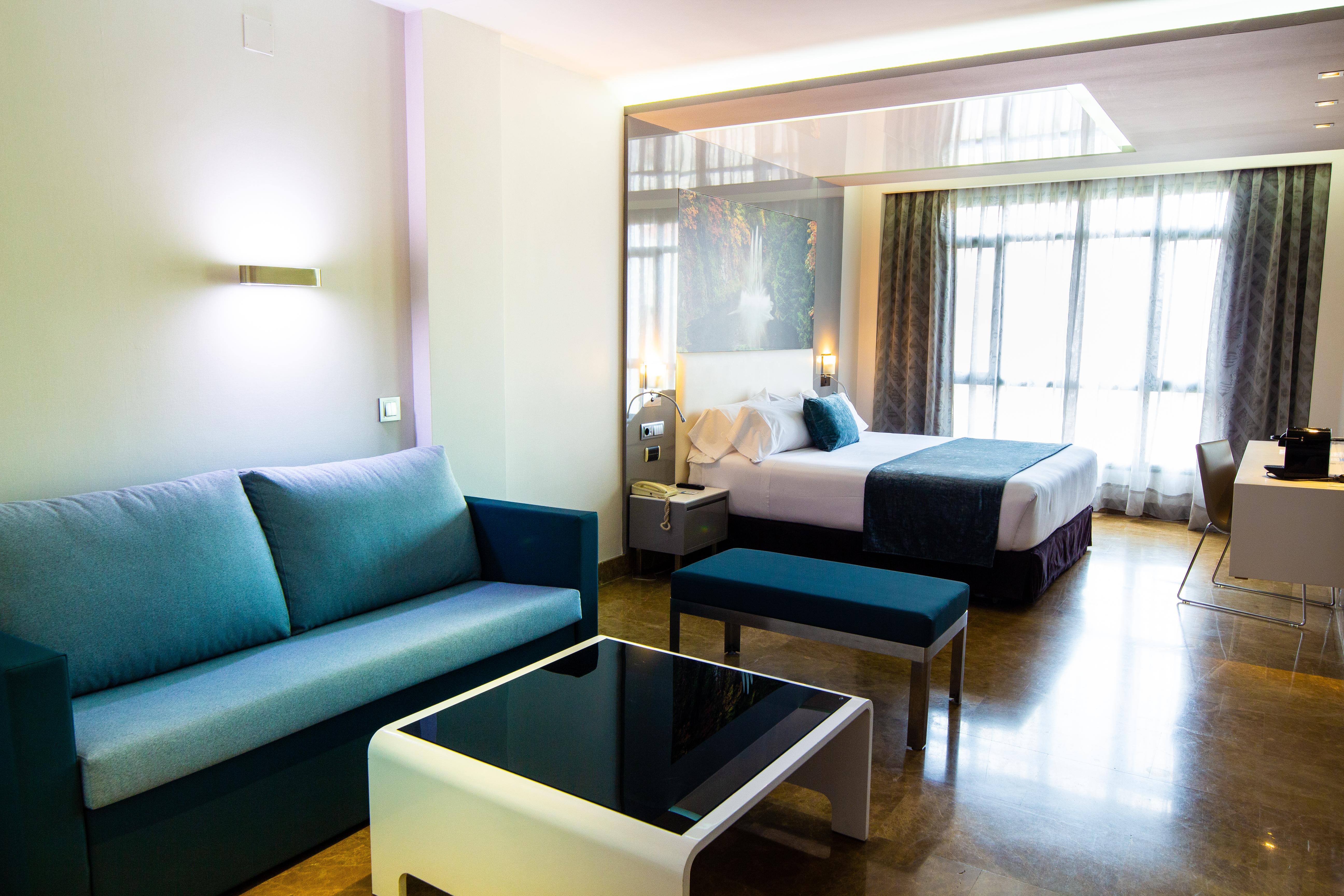 วีพี เอล มาโดรโน Hotel มาดริด ภายนอก รูปภาพ
