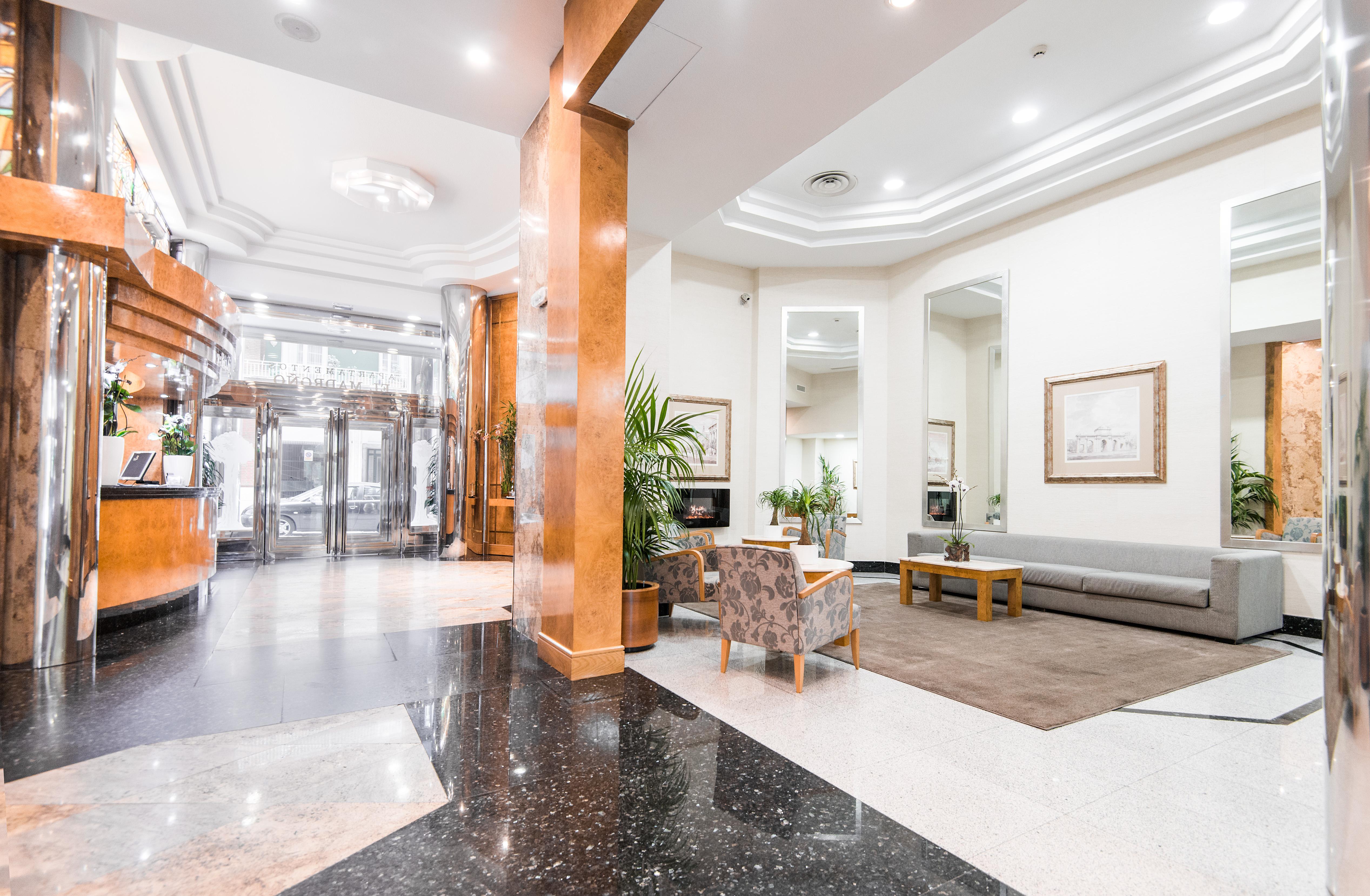 วีพี เอล มาโดรโน Hotel มาดริด ภายนอก รูปภาพ