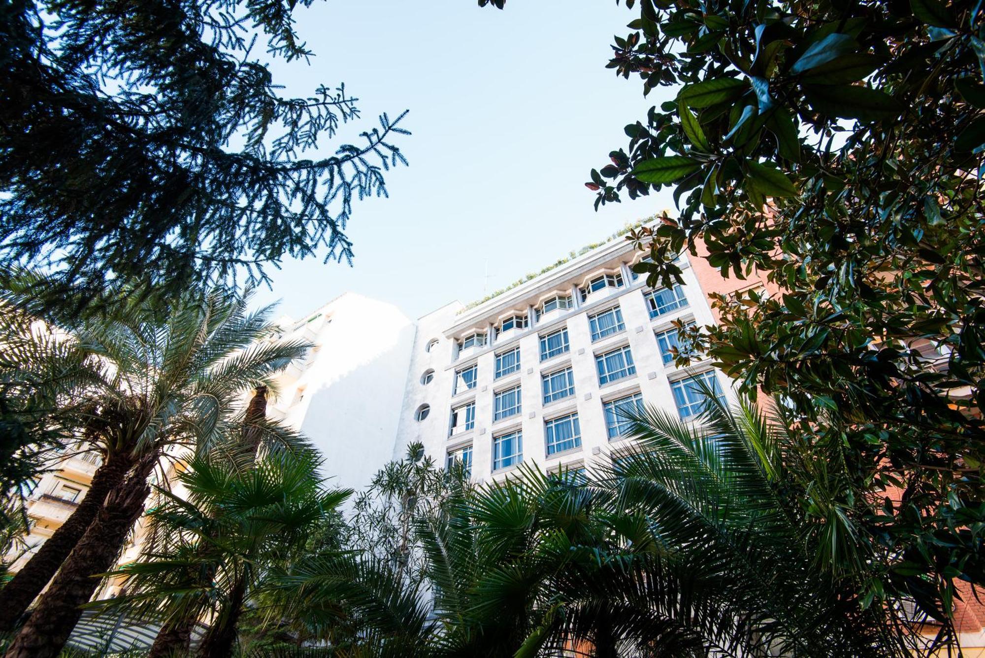 วีพี เอล มาโดรโน Hotel มาดริด ภายนอก รูปภาพ