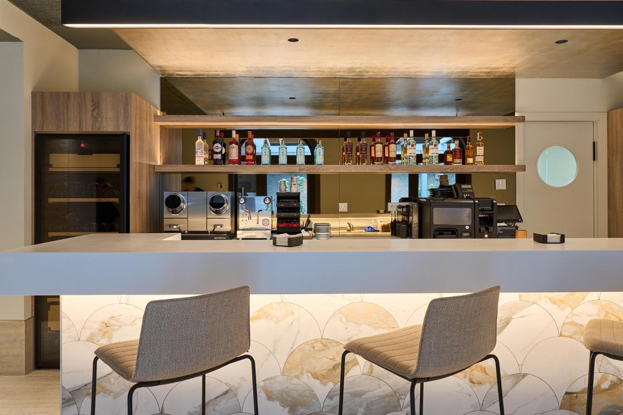 วีพี เอล มาโดรโน Hotel มาดริด ภายนอก รูปภาพ