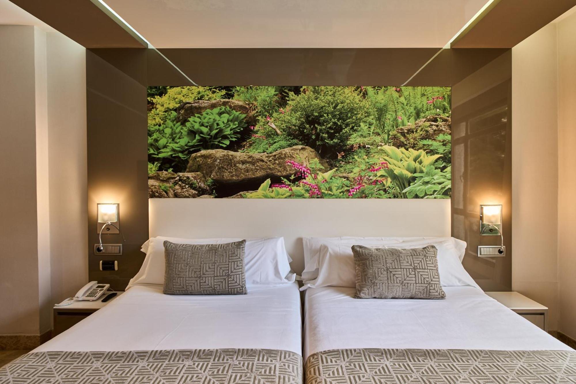 วีพี เอล มาโดรโน Hotel มาดริด ภายนอก รูปภาพ